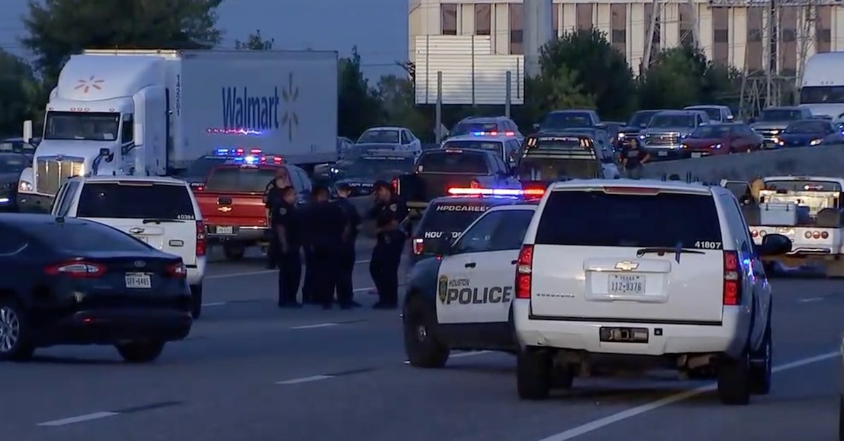 Two Killed in Shooting on Houston Freeway Law & Crime