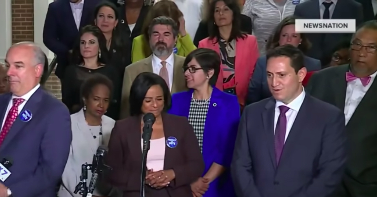 Texas Democrats Flee State Over Voting Bill, Denying Quorum