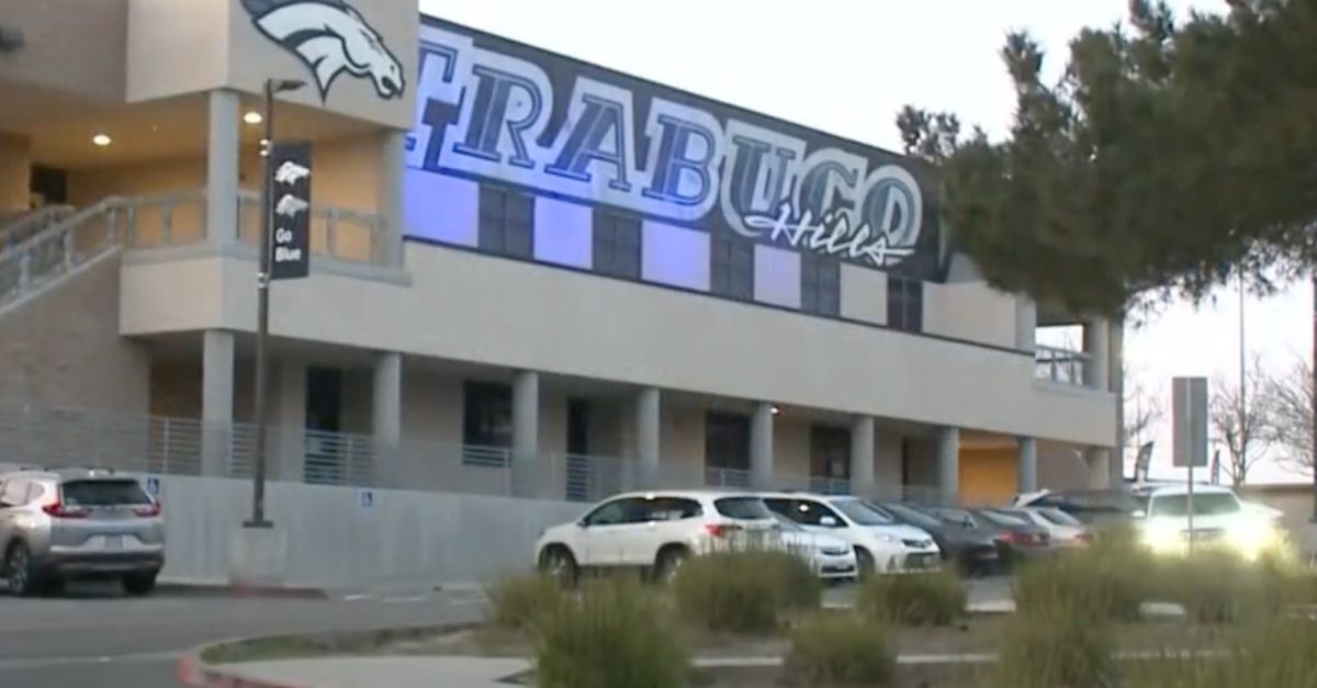 Cop sued for allegedly showing teens obscene, violent videos