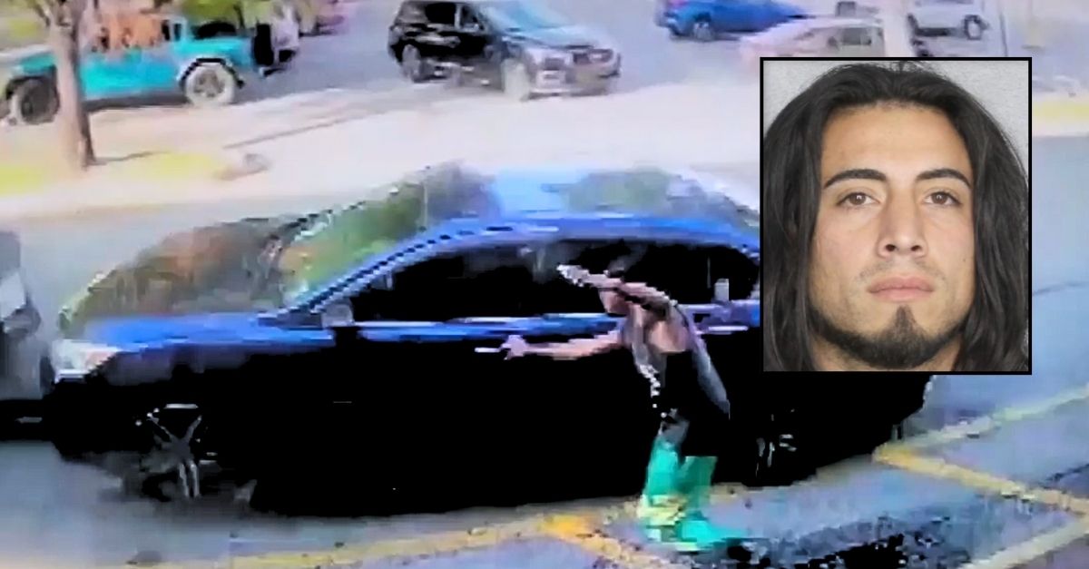 Tow truck driver hauls away Honda with 4-year-old inside, dad chases in panic: Cops