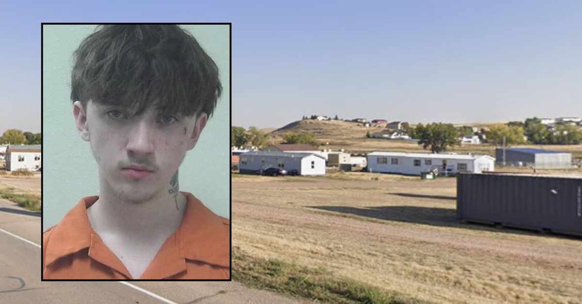 Teen shot with his mom's handgun after going to another teen's house to 'settle some beef'