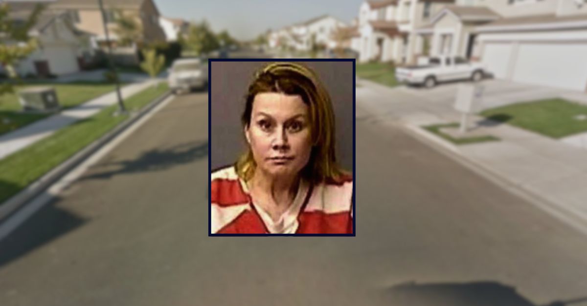 Mom was chatting with men she met on dating apps as 2-year-old daughter drowned in pool