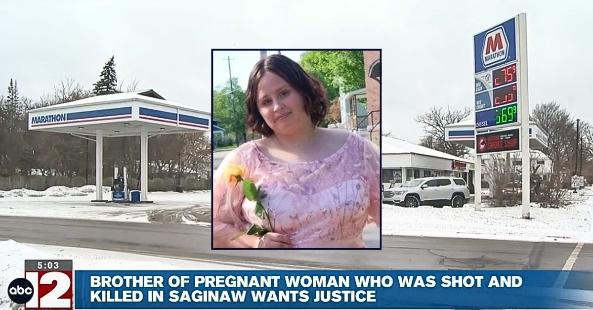 Pregnant teen grabbing soda from gas station caught in 'crossfire' of fatal shooting: Cops