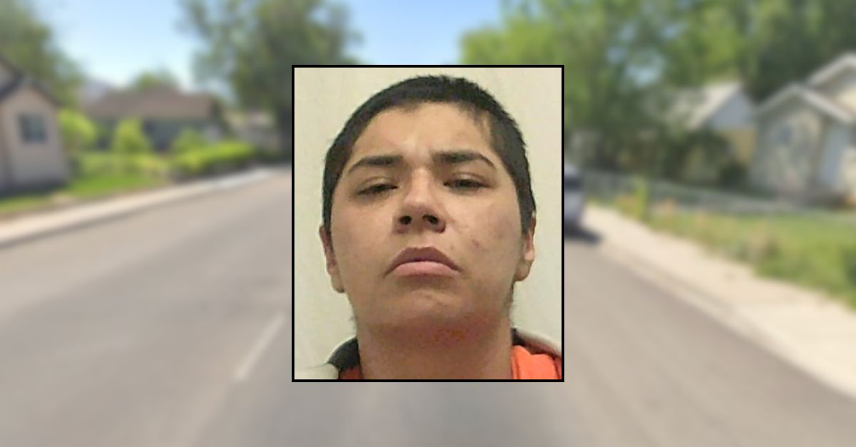 Mom walks into daughter's bedroom to find her being stabbed nearly 20 times by woman: Cops