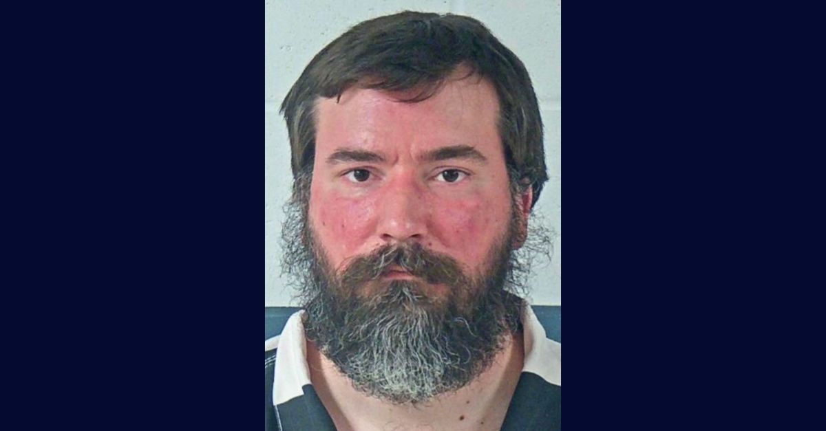 Man beats pregnant mom of his children after she unplugs video game console: Police