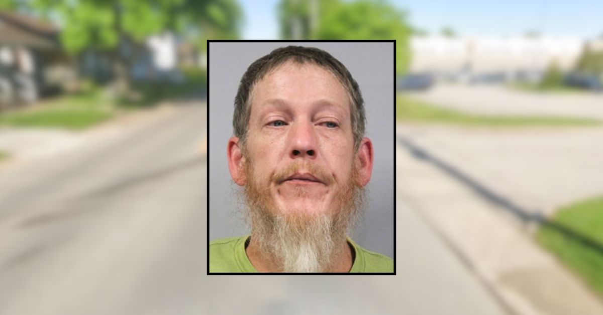 'I don't watch kids': Child in diaper found wandering streets as dad sleeps, cops say