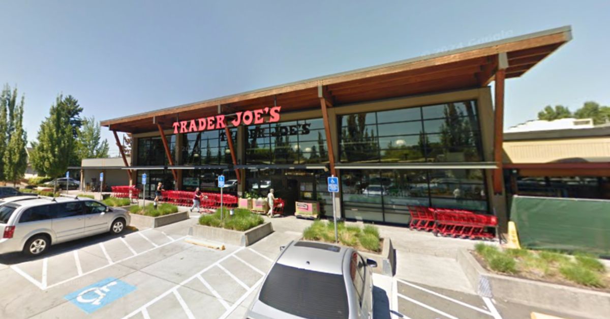 Trader Joe’s orange juice contained human fingertip: Lawsuit