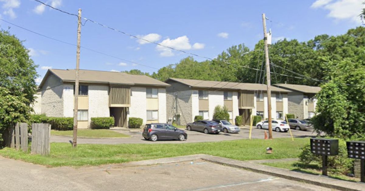 Woman stabbed boyfriend and tried to saw his hair off after argument over who gets the TV: Cops