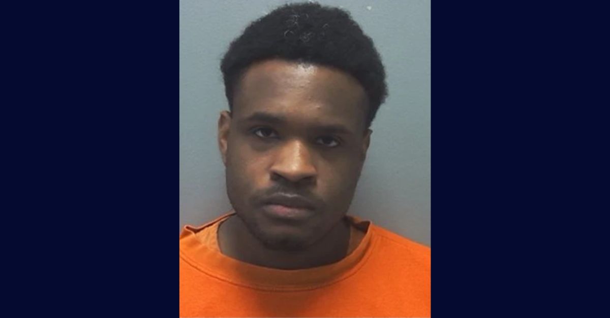 Housemaid stabbed in the eye and face with screwdriver, held against her will for 5 hours