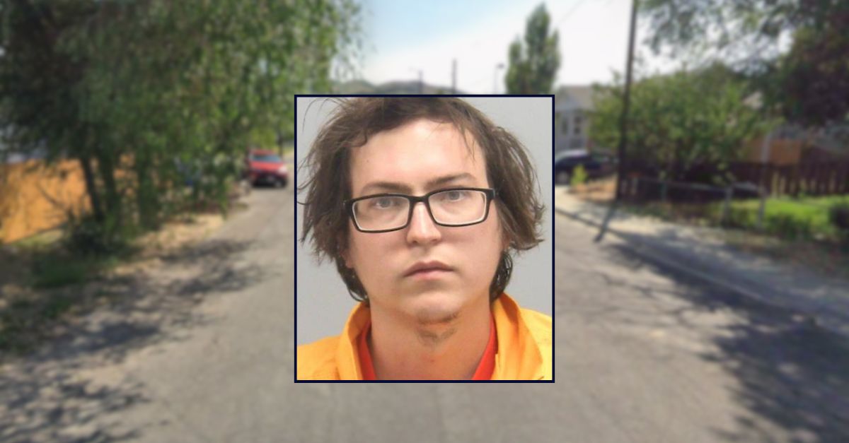 'I wanted to kill him': Man found having smoke on his porch after stabbing roommate for waking him up, cops say