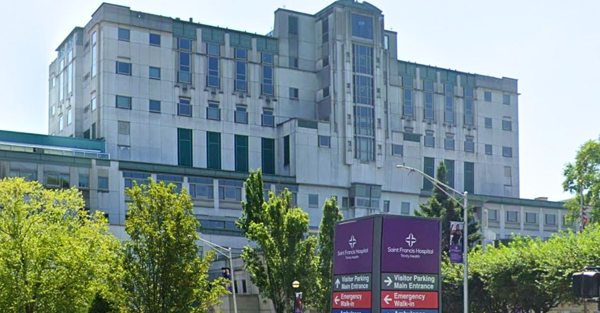 LegalWireDaily — 'Nearly 27 hours': Woman's newborn died after hospital waited too long to do emergency C-section, improperly discharged