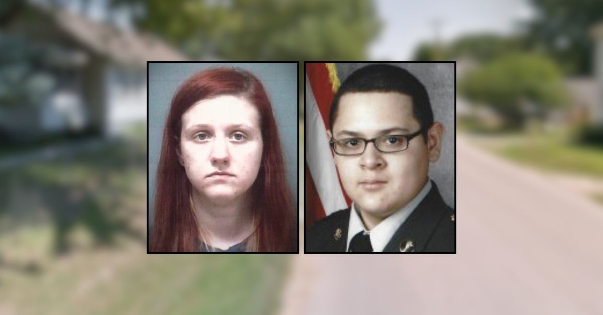 Cop shot her roommate dead after sending him Snapchat photos of her with the gun: Records