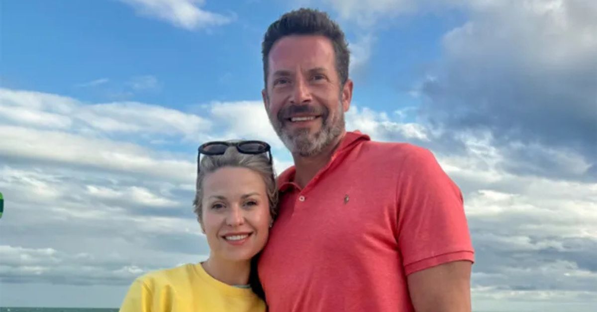 Wife wrote of husband's affair before he allegedly killed her, their 6 kids, himself: Cops