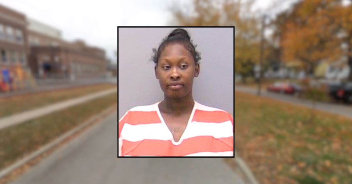 Woman left son, 1, with feeding tube and other child with people she just met: Police