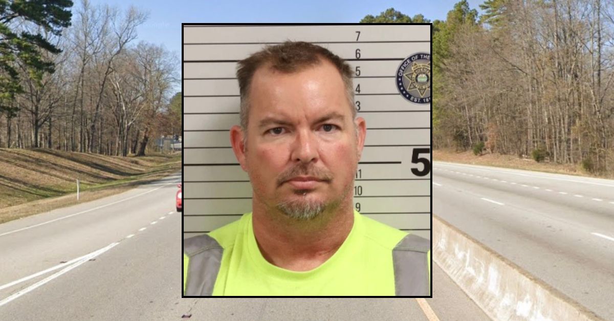 Teen passenger paralyzed after being shot in spine in 'rolling road rage incident': Cops