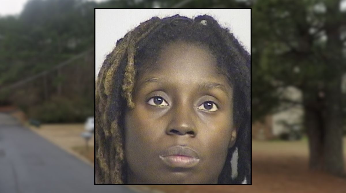 Mom leaves 9-month-old baby home alone while she goes to work, comes home to find him dead: Police