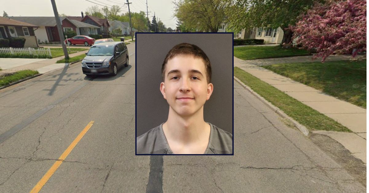 Teen leaned in to hug his dad, stabbed him in the neck before smirking for mug shot: Cops