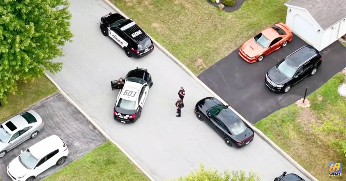 Mom, 71, being strangled by son able to escape when he threatens neighbor: Police