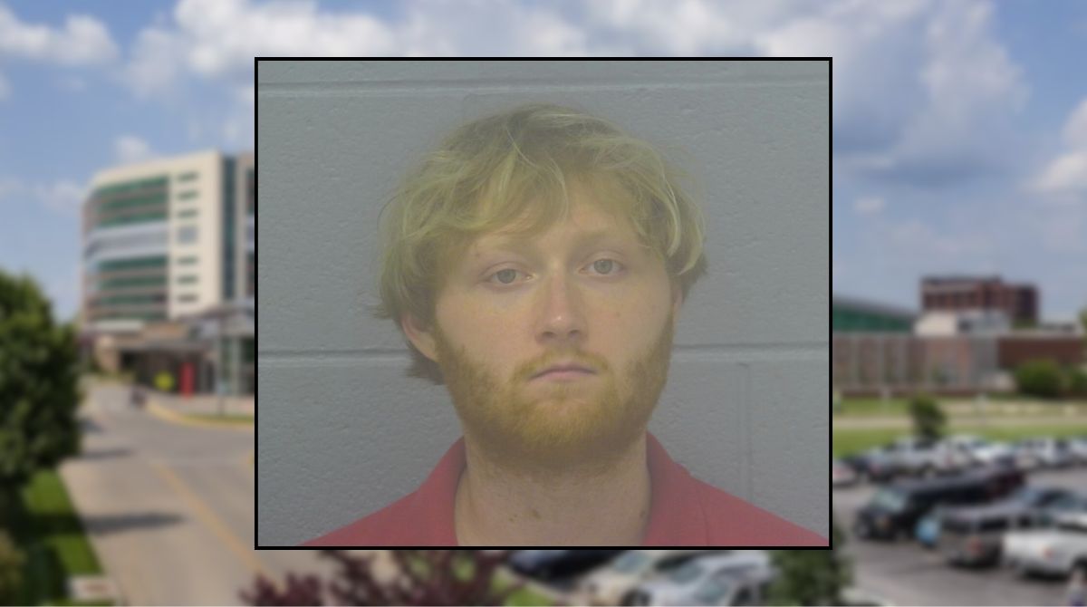 Dad shook baby until he was unresponsive, argued with wife over going to hospital: Police