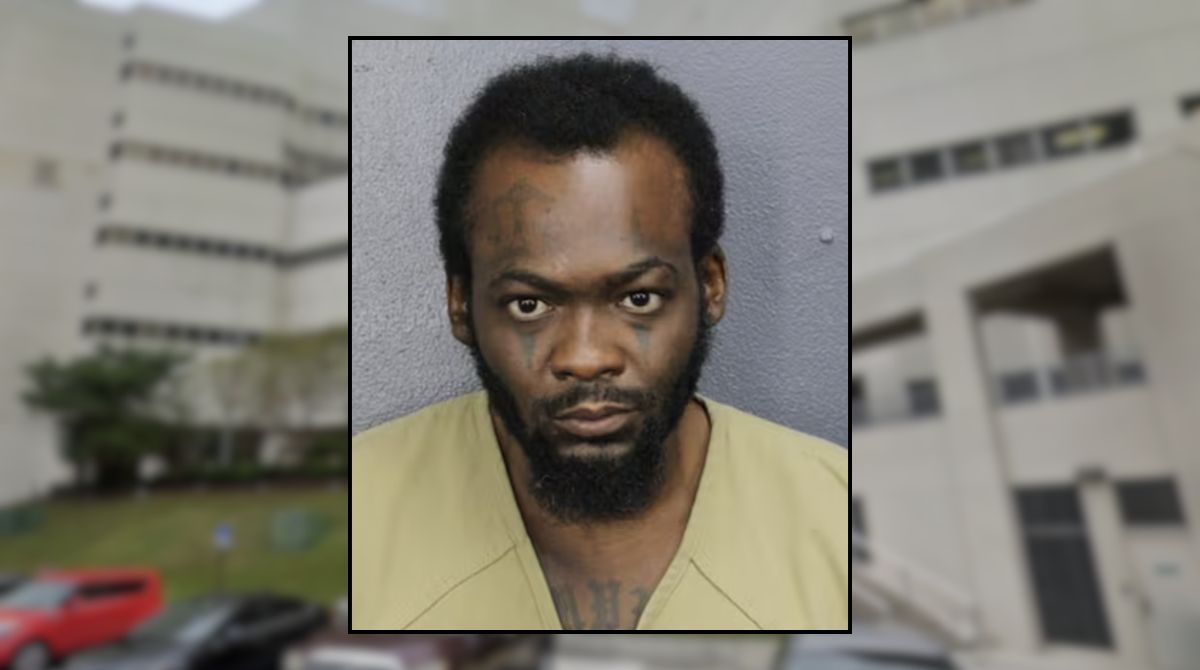 Man attacked sister with a machete while she was in bed with 1-year-old daughter: Police